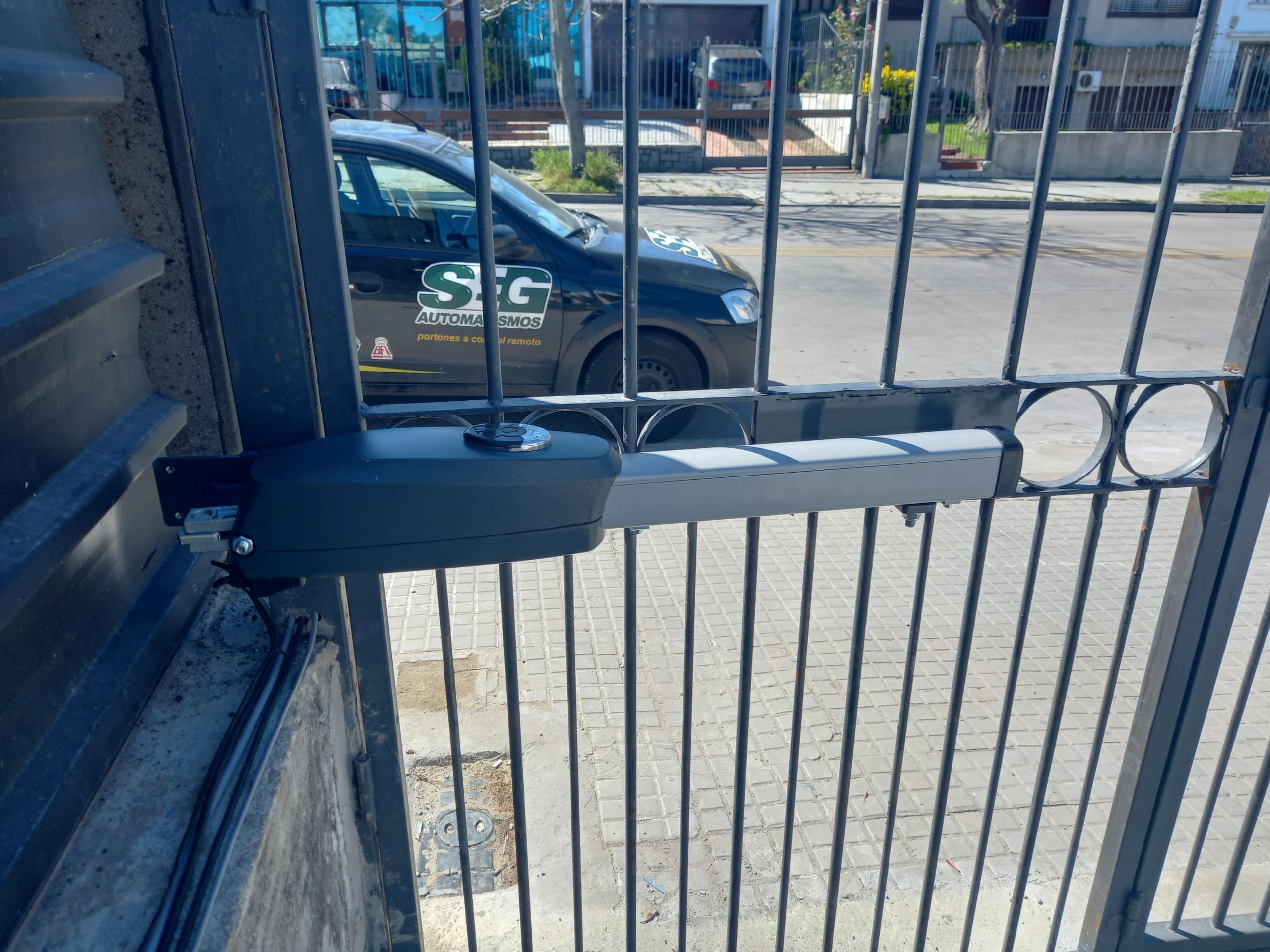 GM 12 BATIENTE - Imagen 4