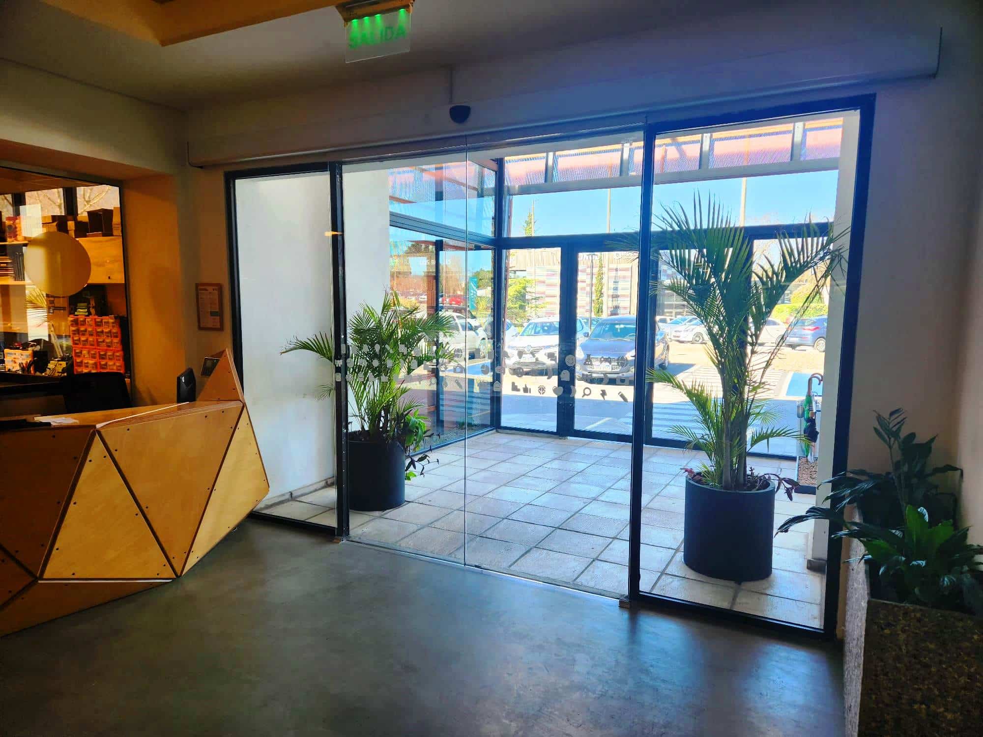 Puerta automática GM